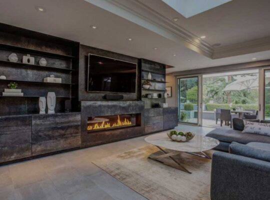 Luxury 3 Bedroom Apartment for Sale in Prime Locat