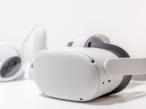 Lakefront 3-Bedroom Vacation House