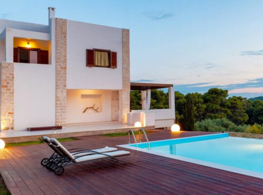 Elegant 5-Bedroom Private House in Zurich